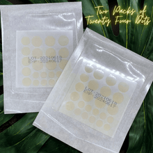 Load image into Gallery viewer, Spot Treatment Hydrocolloid Patches (48 patches)